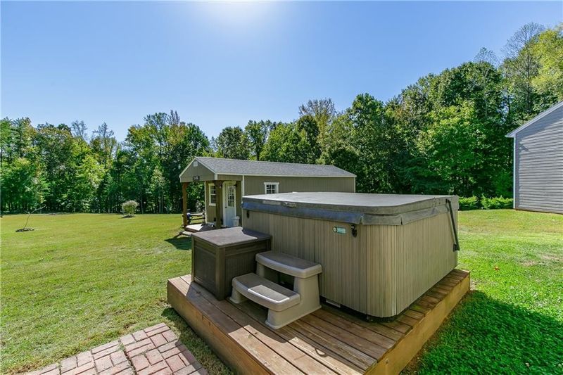3665 Bason Rd, Mebane, NC 27302
