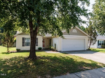 3665 Watkins Ridge Ct, Raleigh, NC 27616