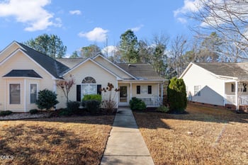 3666 Cotton Gin Dr, Clayton, NC 27527
