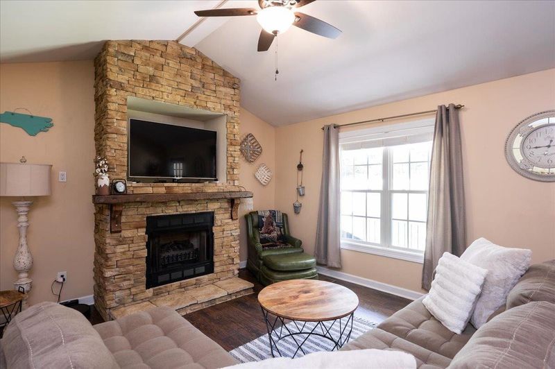 3668 Bruce Garner Rd, Franklinton, NC 27525