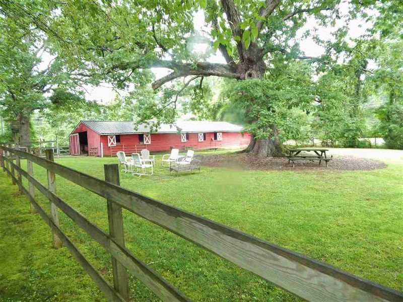 3669 Bruce Garner Rd, Franklinton, NC 27525