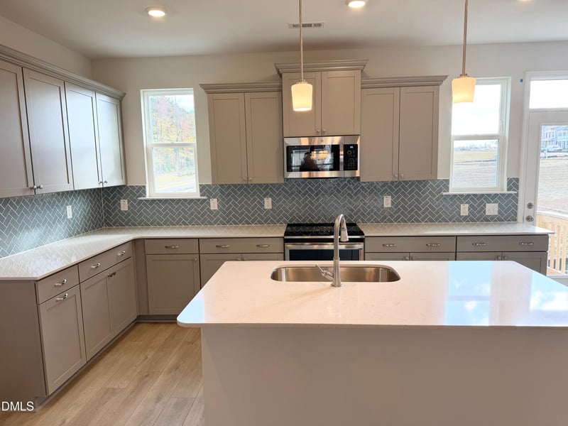 367 Chesapeake Commons St #115, Garner, NC 27529