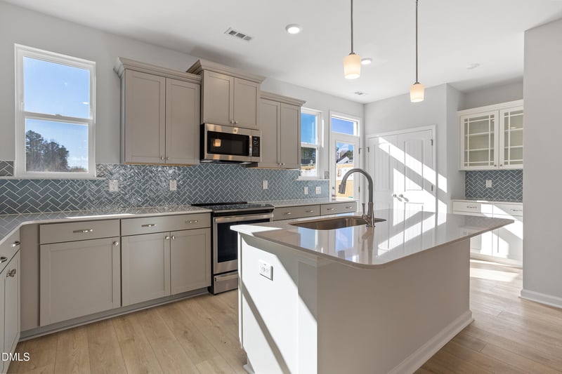 367 Chesapeake Commons St #115, Garner, NC 27529