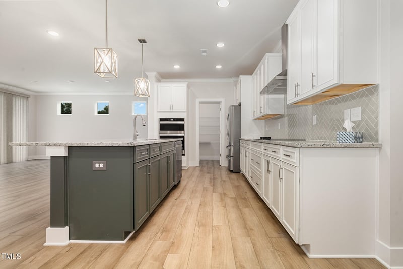 367 Fast Pitch Ln, Four Oaks, NC 27524