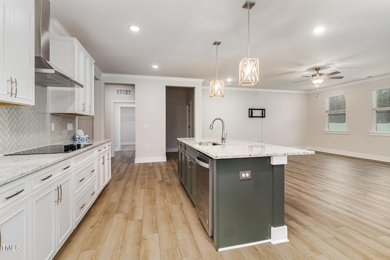 367 Fast Pitch Ln, Four Oaks, NC 27524