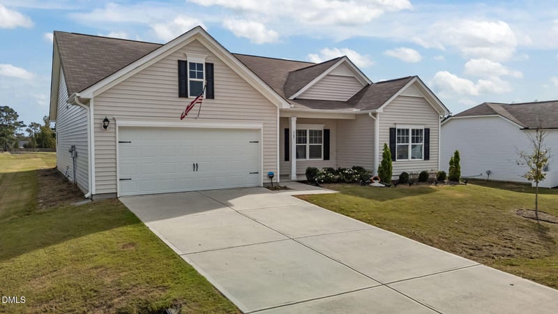 367 Fenella Dr, Four Oaks, NC 27524