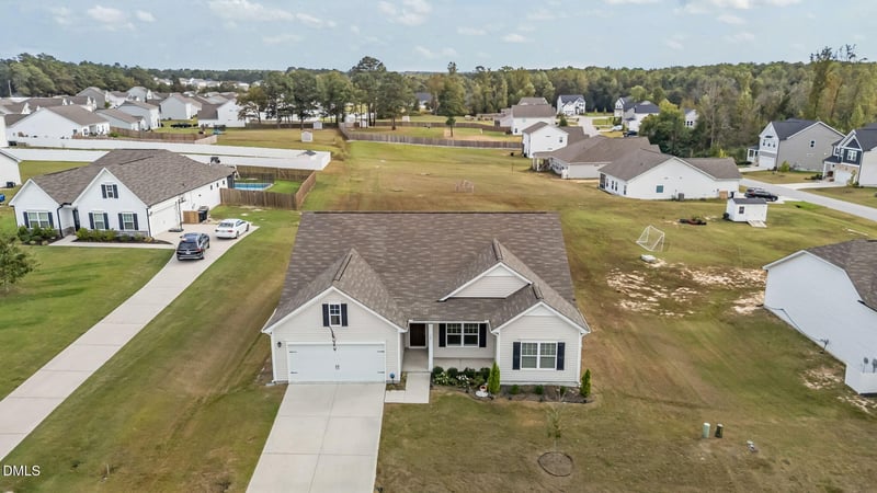 367 Fenella Dr, Four Oaks, NC 27524