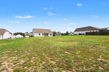 367 Fenella Dr, Four Oaks, NC 27524
