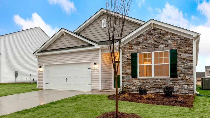 367 Silver Maple Dr, Fuquay Varina, NC 27526