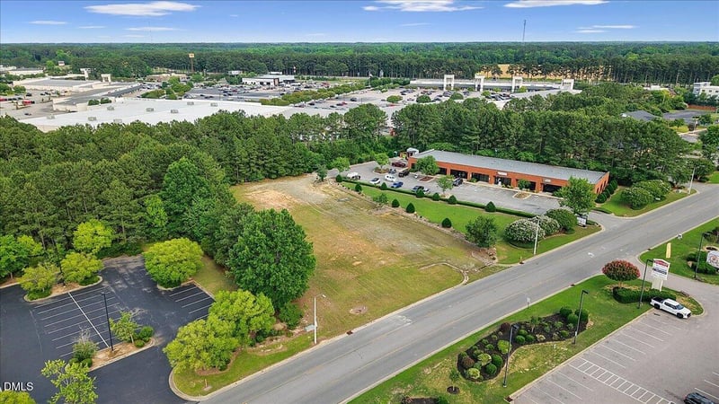 367 Venture Dr, Smithfield, NC 27577