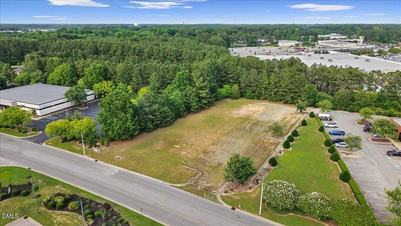 367 Venture Dr, Smithfield, NC 27577