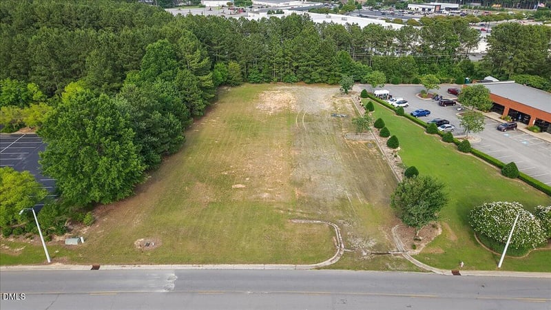 367 Venture Dr, Smithfield, NC 27577