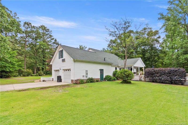 3676 Cedar Hill Dr, Fayetteville, NC 28312