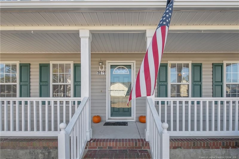 3679 Pioneer Dr, Hope Mills, NC 28348