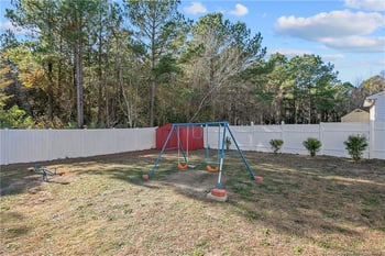 3679 Pioneer Dr, Hope Mills, NC 28348