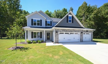 368 Abingdon Farms Dr, Selma, NC 27576