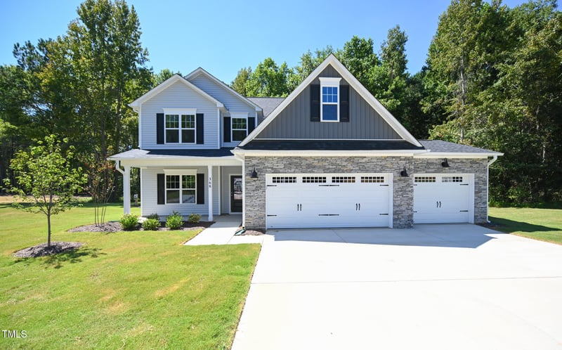 368 Abingdon Farms Dr, Selma, NC 27576