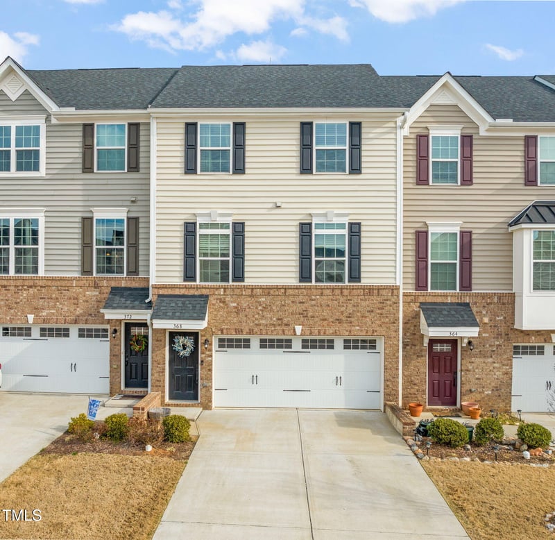 368 Amber Acorn Ave, Raleigh, NC 27603