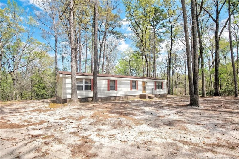 368 Kitimat Ct, Fayetteville, NC 28311
