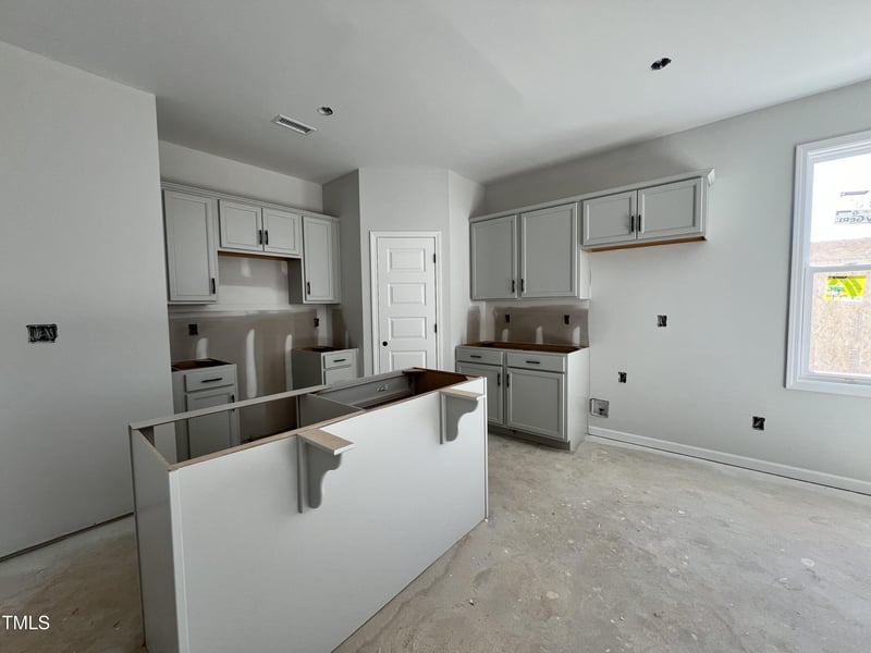 368 Maidenhair Pl, Clayton, NC 27520