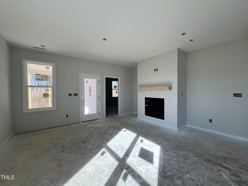 368 Maidenhair Pl, Clayton, NC 27520