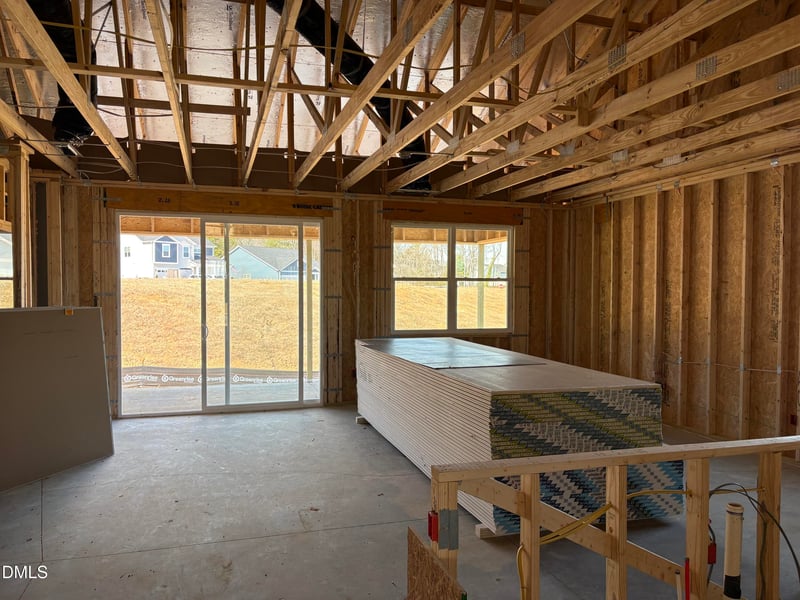 368 Providence Creek Dr, Fuquay Varina, NC 27526