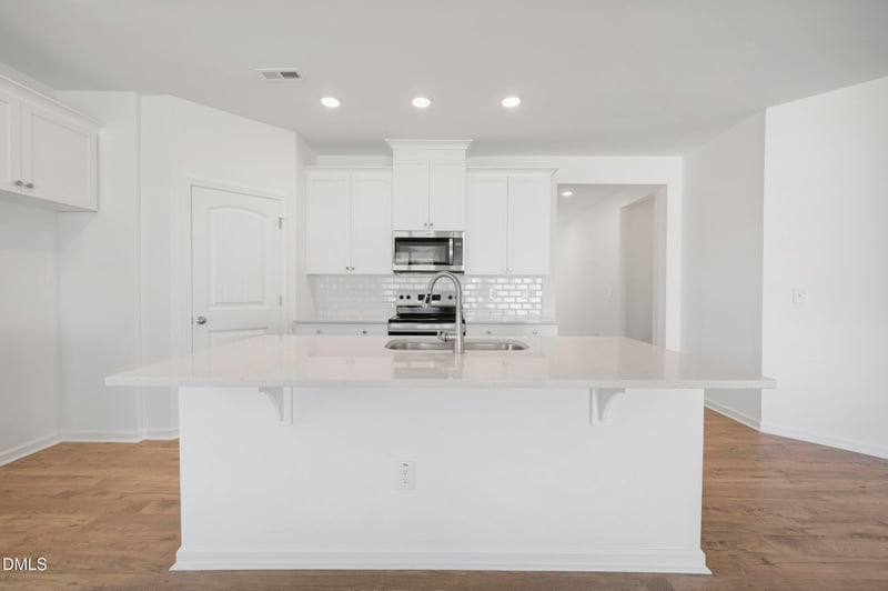 368 Providence Creek Dr, Fuquay Varina, NC 27526