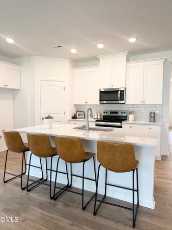 368 Providence Creek Dr, Fuquay Varina, NC 27526