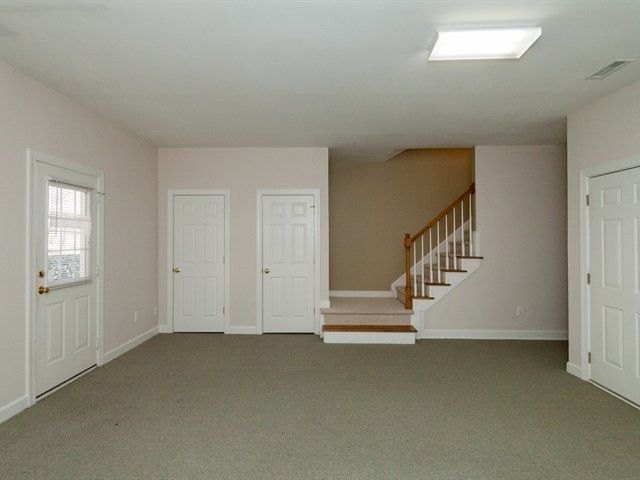 369 Bridgegate Dr, Cary, NC 27519