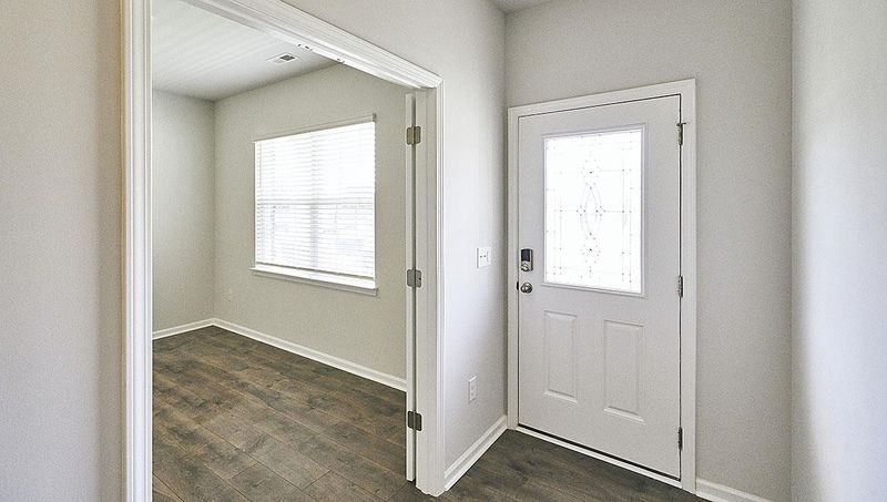 369 Eason Farm Dr, Zebulon, NC 27597