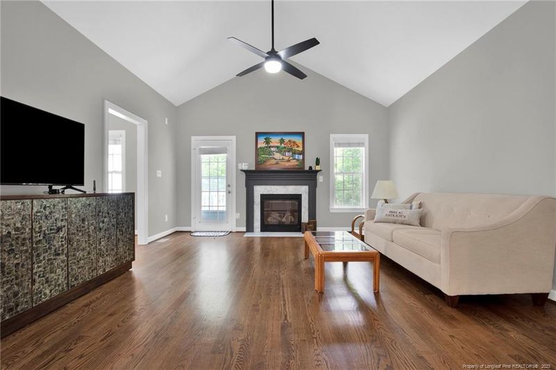 369 Grand Stand Ln, Angier, NC 27501