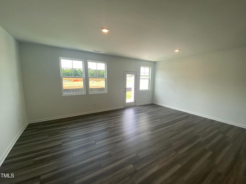 369 Thompson Overlook Way, Smithfield, NC 27577