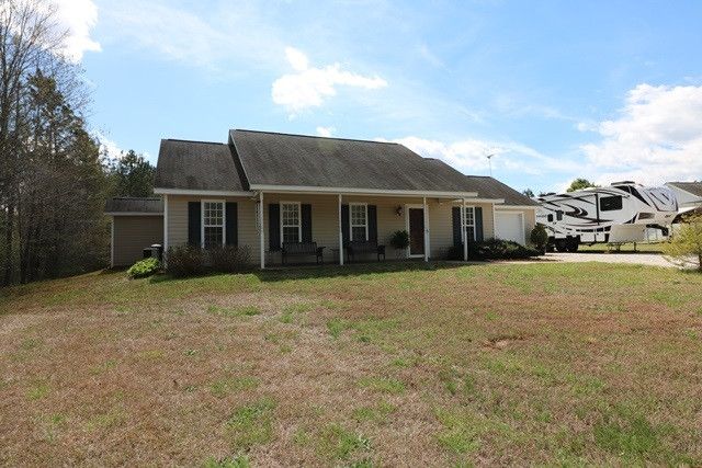 3696 Bruce Garner Rd, Franklinton, NC 27525