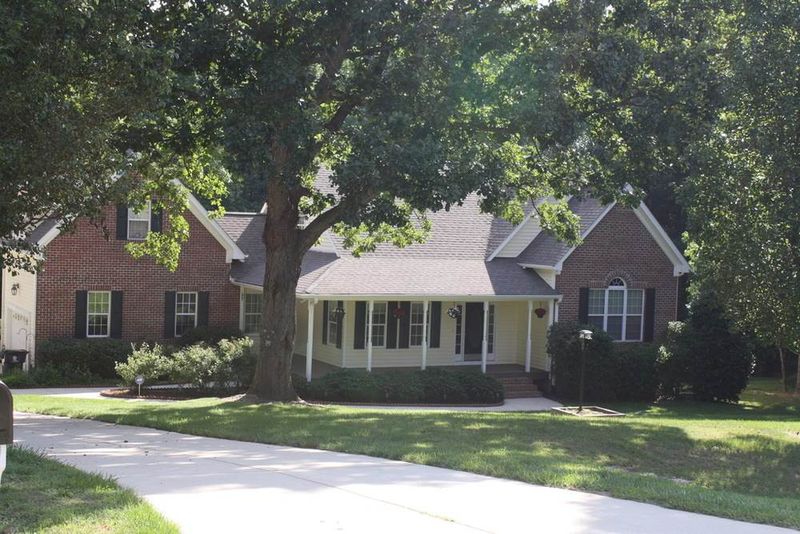 3697 Fieldstone Dr, Wake Forest, NC 27587