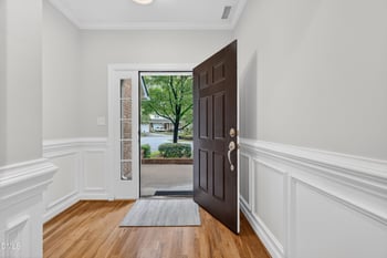 37 Abernathy Dr, Chapel Hill, NC 27517