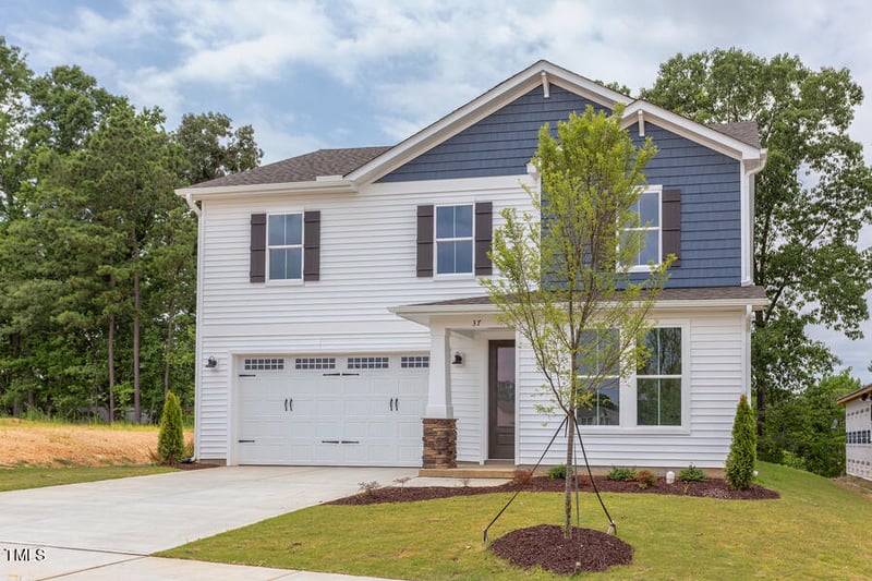 37 Baird Cove Ln, Angier, NC 27501