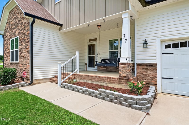 37 Berg St, Smithfield, NC 27577