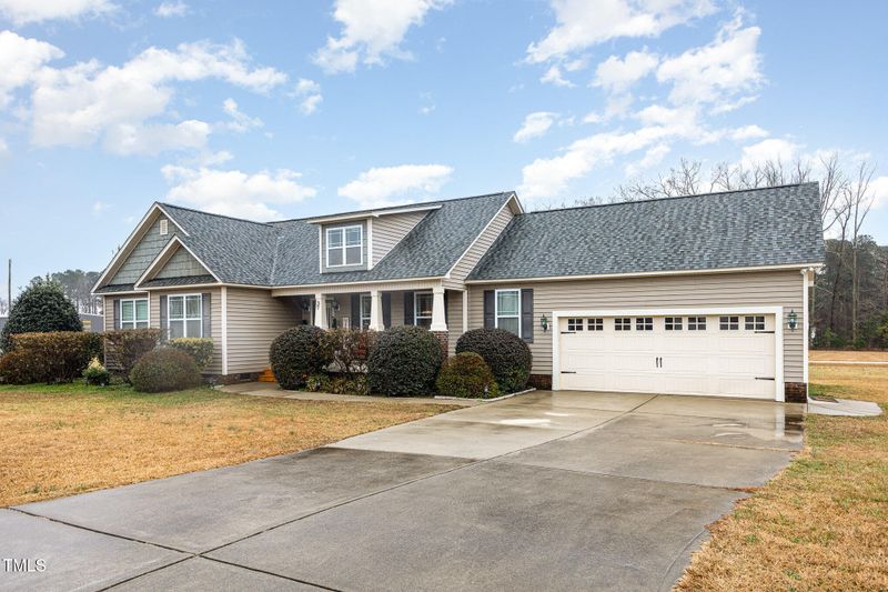 37 Blaze Ridge Dr, Smithfield, NC 27577