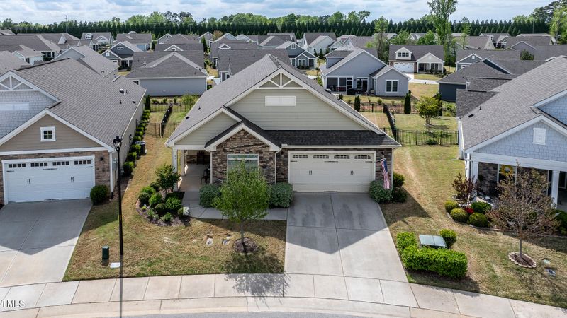 37 Blue Spruce Cir, Clayton, NC 27527