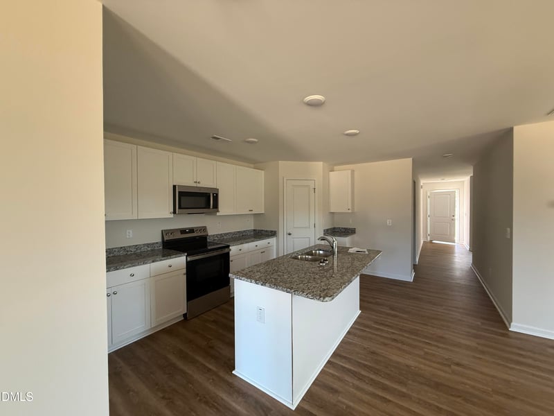 37 Boston River Dr, Dunn, NC 28334