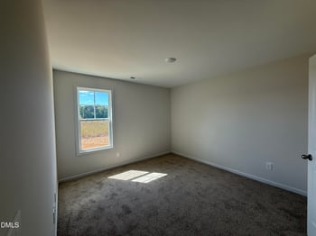 37 Boston River Dr, Dunn, NC 28334
