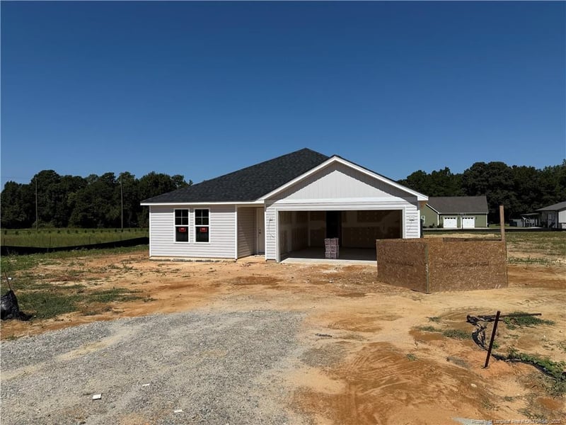 37 Boston River Dr, Dunn, NC 28334
