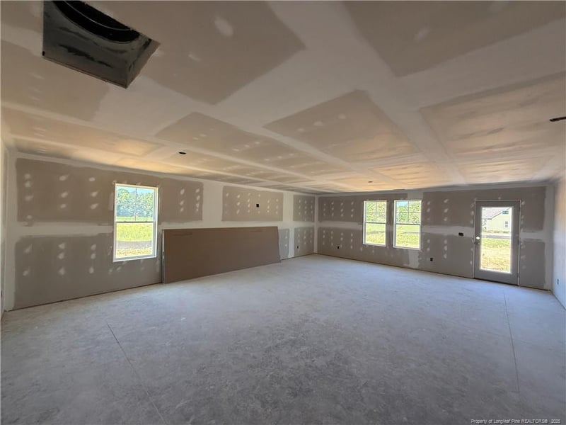 37 Boston River Dr, Dunn, NC 28334