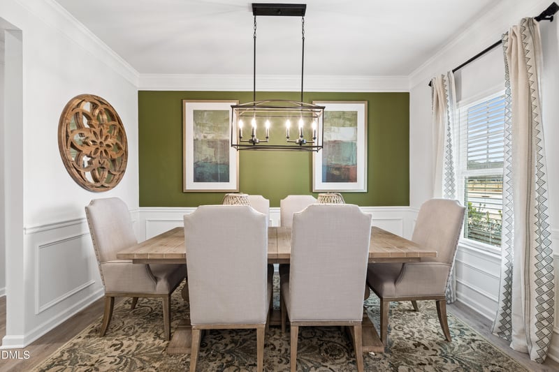 37 Chardonnay Dr, Lillington, NC 27546