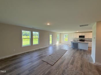 37 Chloe Ct, Selma, NC 27576