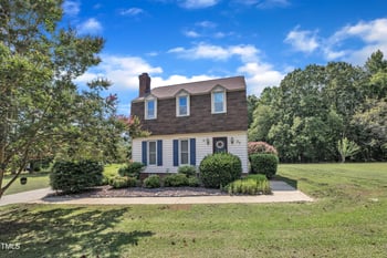 37 Derby Cir, Selma, NC 27576