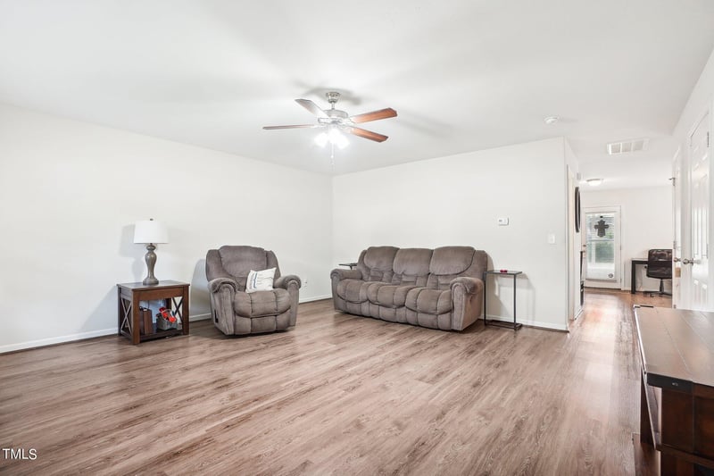 37 Fox Den Ct, Angier, NC 27501