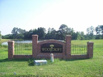 37 Gardenia Ct, Benson, NC 27504