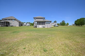 37 Gardenia Ct, Benson, NC 27504