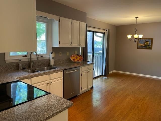 37 Glenmore Dr, Durham, NC 27707